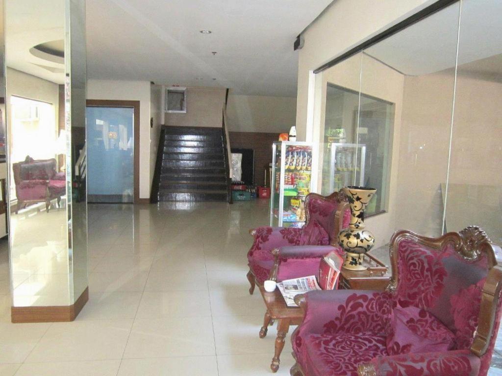 Rich Manor Pension House Cagayan de Oro Buitenkant foto