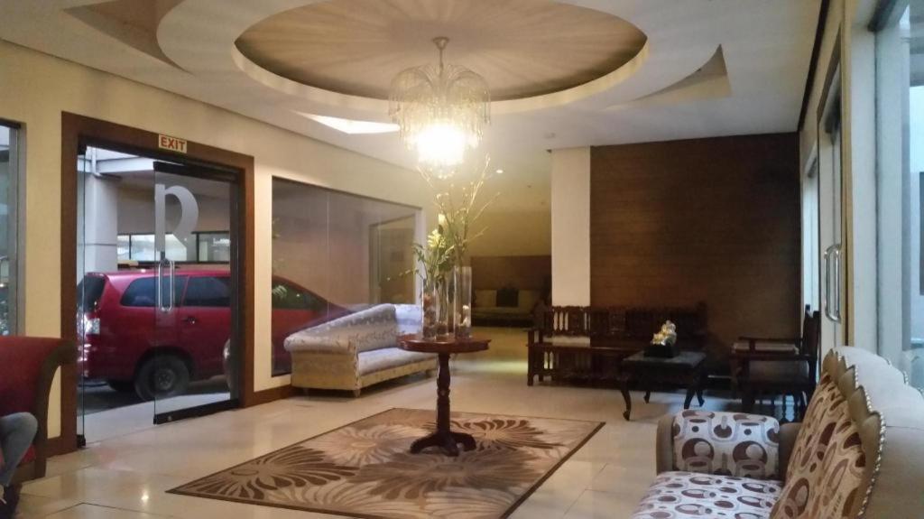 Rich Manor Pension House Cagayan de Oro Buitenkant foto