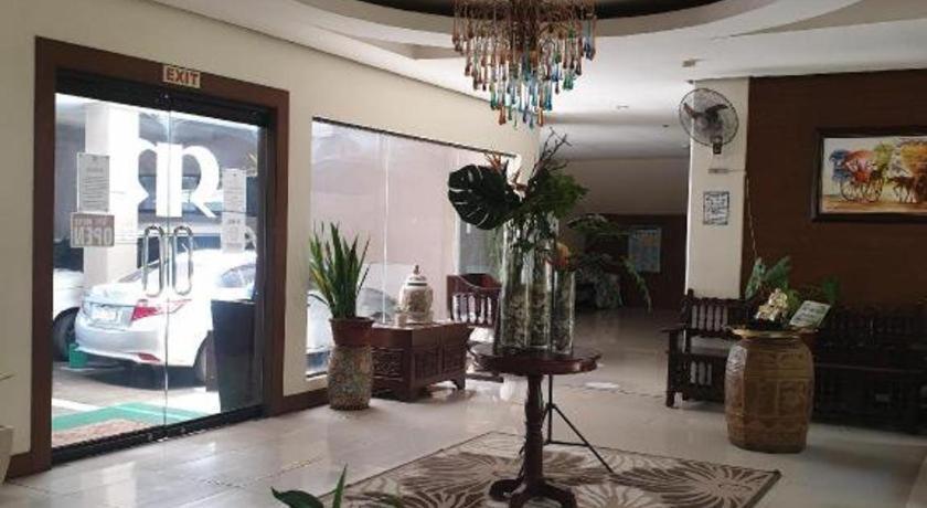 Rich Manor Pension House Cagayan de Oro Buitenkant foto