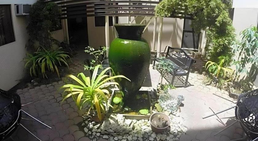 Rich Manor Pension House Cagayan de Oro Buitenkant foto
