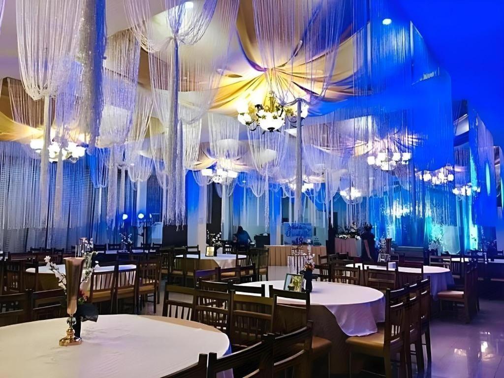 Rich Manor Pension House Cagayan de Oro Buitenkant foto